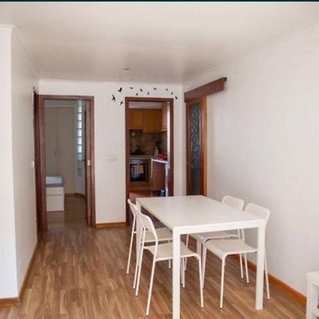 Apartamento Com Terraco E Churrasqueira Apartment Lisbon Bagian luar foto
